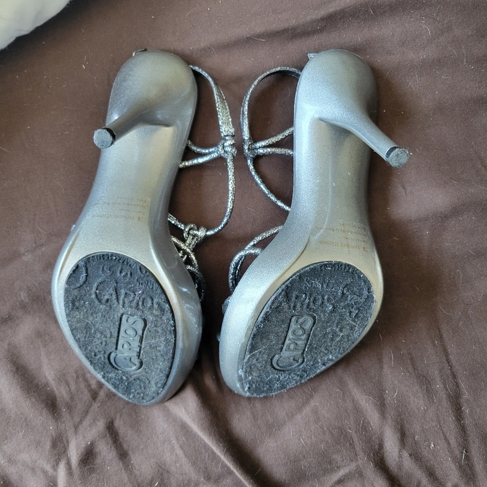 Carlos by Carlos Santana Silver Glitter Knotted Strappy Heels - Picture 3 of 6